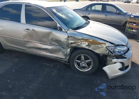 2005 Toyota Camry Le из США, поврежденный, VIN 4T1BE32KX5U045579